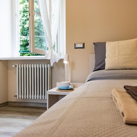 Le Dalie - Appartamento Stresa - Magognino Brisino ภายนอก รูปภาพ