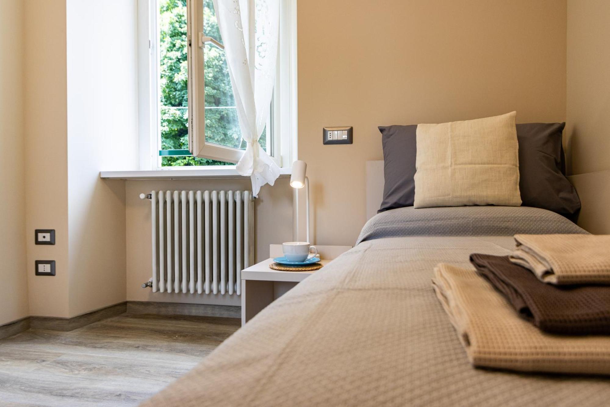 Le Dalie - Appartamento Stresa - Magognino Brisino ภายนอก รูปภาพ