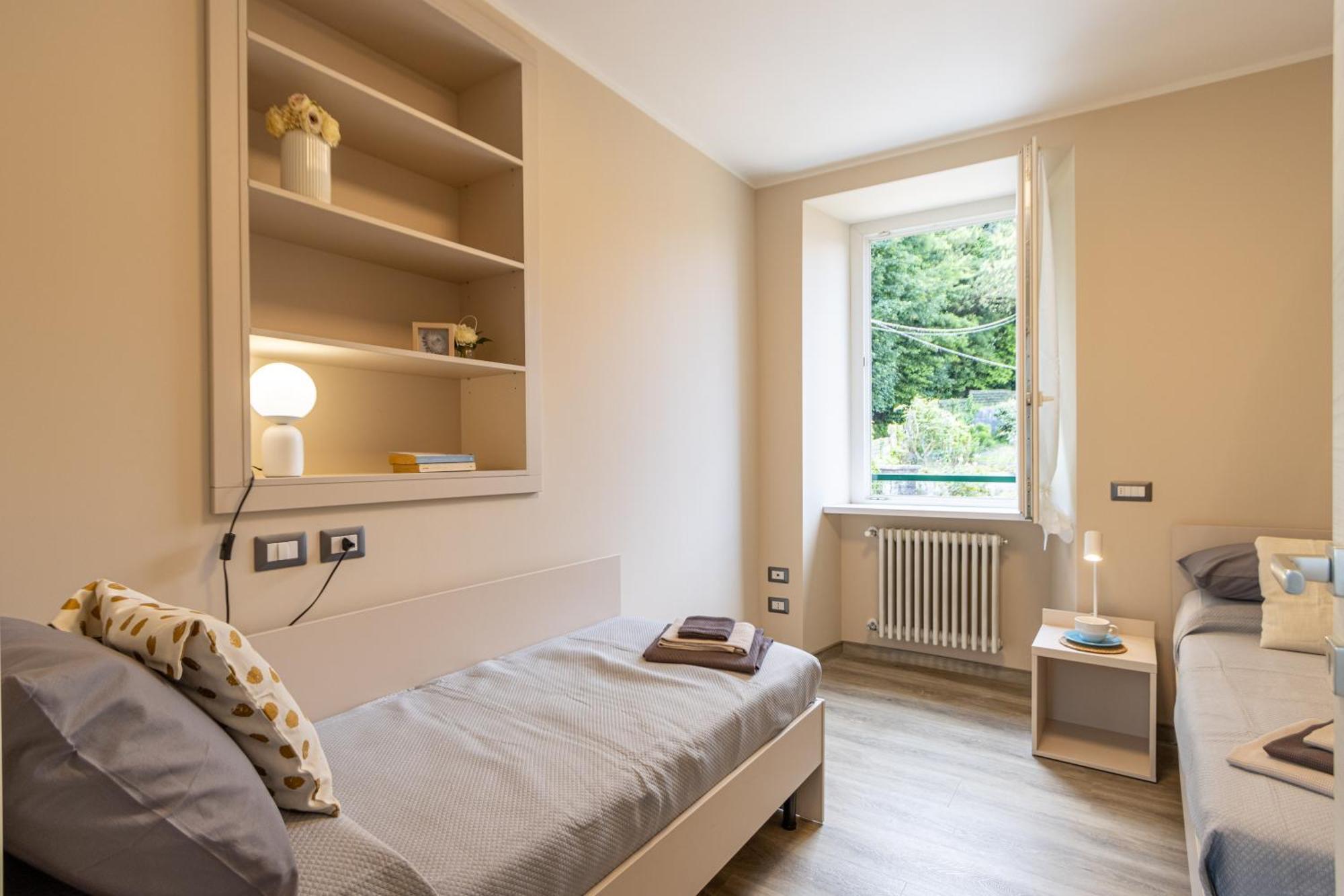 Le Dalie - Appartamento Stresa - Magognino Brisino ภายนอก รูปภาพ