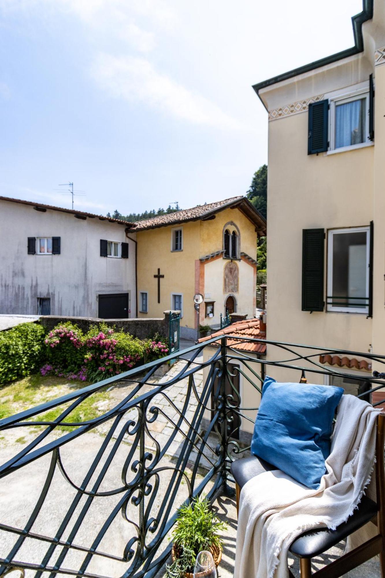 Le Dalie - Appartamento Stresa - Magognino Brisino ภายนอก รูปภาพ